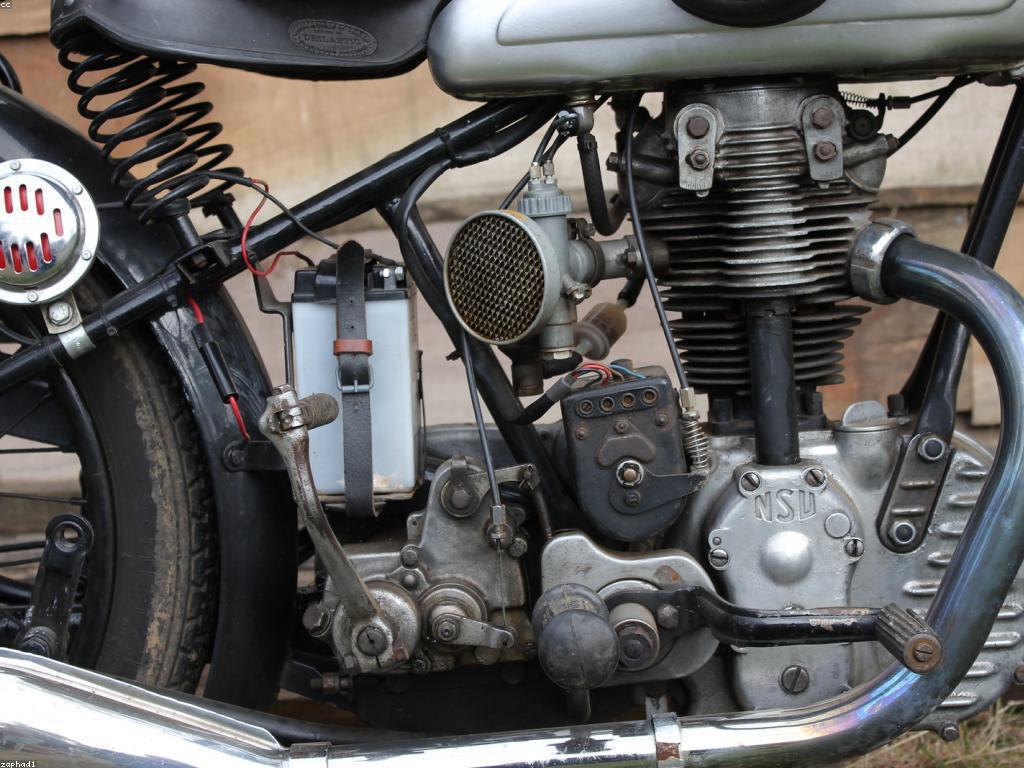 ពត៌មានលម្អិត: ការយល់ដឹងពីព័ត៌មាននិងការផ្លាស់ប្តូរ